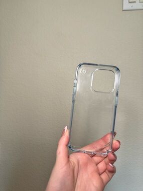 Speck Clear Protective iPhone 15 Pro Case - Transparent Clear